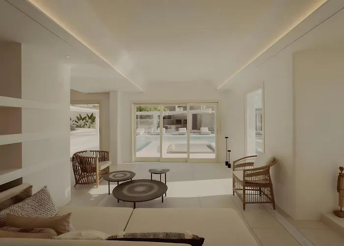 Aqua Pearl Mykonos Villa Tourlos